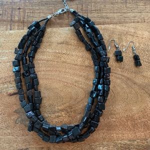 Black Coral Beaded Necklace Set NWOT